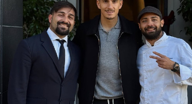 Domenica di relax per Di Lorenzo: il capitano ospite di un noto ristorante di Portici | FOTO