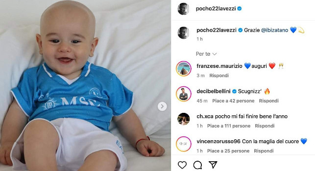 Meraviglioso Lavezzi, il Pocho mostra il figlioletto col completo della SSC Napoli | FOTO