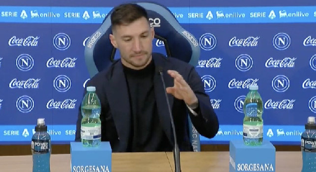 Politano in conferenza: Kvaratskhelia? Eravamo concentrati sulla partita. Va bene finire con un gol segnato, ma vincendole tutte. Il mister ci chiede una cosa