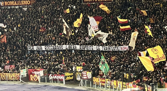 Roma-Napoli, striscione in Curva Sud: Solidarietà alla popolazione di Roccaraso | FOTO