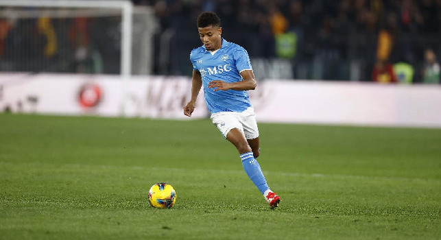 David Neres sarà disponibile per Napoli-Milan: il programma durante la sosta