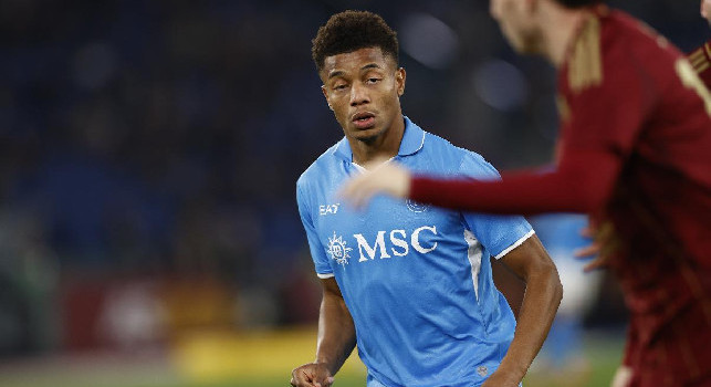 Infortunio Neres, Gazzetta: è a forte rischio per la sfida scudetto contro l'Inter, in dubbio pure la Fiorentina