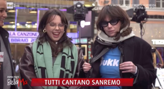 Lil Jolie e Vale LP, tifosissime del Napoli a Sanremo! Spunta la maglia 'portafortuna' | VIDEO