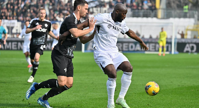 Non combina niente, uomo in meno! Tra le peggiori gare in azzurro. Lukaku bocciato da tutti, voti e pagelle