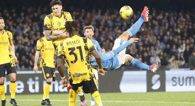 CdS - Dominio schiacciante del Napoli: azzerata l'Inter. Pareggio che sta davvero stretto a Conte