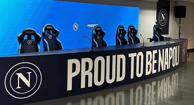 Conferenza stampa Napoli