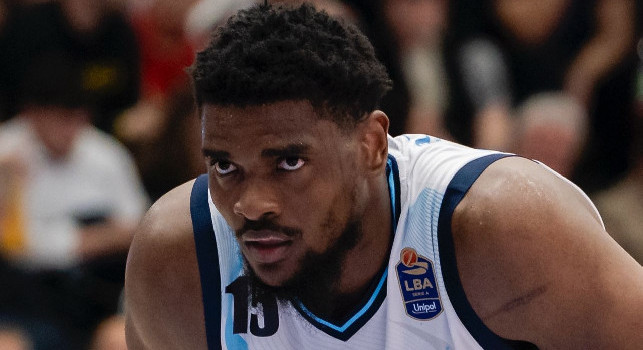 Napoli Basket, domani in trasferta a Reggio Emilia senza Egbunu! Valli: Ecco cosa occorrerà per vincere