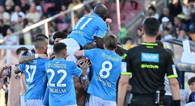 Pagelle Lecce-Napoli: una vittoria di palle, con tanto di gesto che nel basket NBA varrebbe una multa da pagare col sorriso