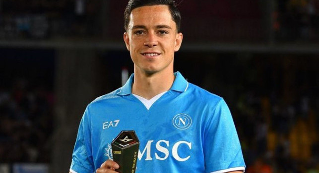 Raspadori vince il premio di Man of The Match di Lecce-Napoli | FOTO