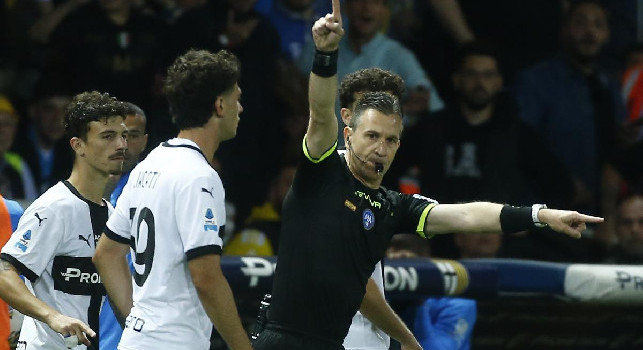 Moviola Parma Napoli 0-0, Gazzetta - Giusto annullare il rigore su Neres: c'è fallo di Simeone