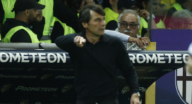 Gazzetta - Conte è stanco, sarà faccia a faccia con De Laurentiis. Lo scudetto a Napoli potrebbe essere troppo grande e irripetibile