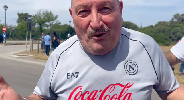 Tommaso Starace scherza con i tifosi, sentite cosa dice prima di Napoli-Cagliari | VIDEO