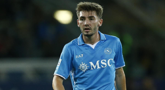 Napoli Cagliari 0-0: doppia clamorosa occasione per Gilmour e Politano
