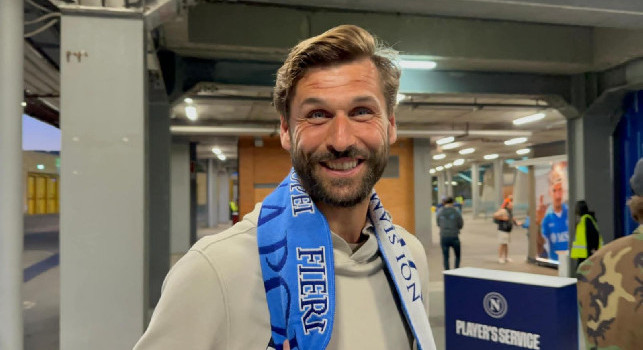 Fernando Llorente al Maradona per Napoli Cagliari: Forza azzurri! | VIDEO CN24