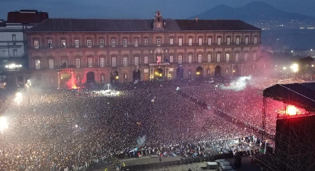 Centenario SSC Napoli, da Piazza del Plebiscito ai ritiri: ecco cosa sta organizzando ADL!