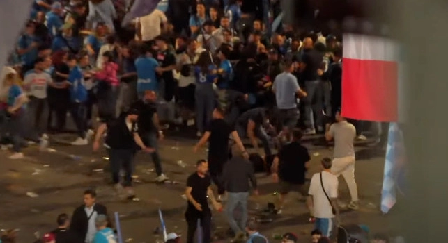 Rissa a Napoli
