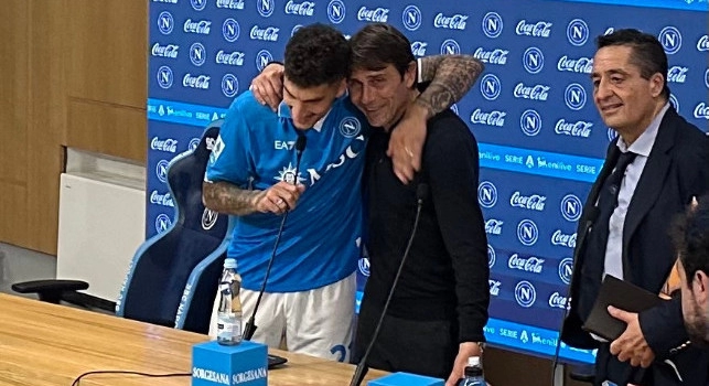 La Lega celebra Conte: Lui è venuto, lui ha guidato, lui ha conquistato e consegna il titolo al Napoli!