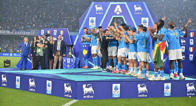 Arrivano i premi Scudetto per il Napoli: De Laurentiis conferma quanto già stabilito nei contratti