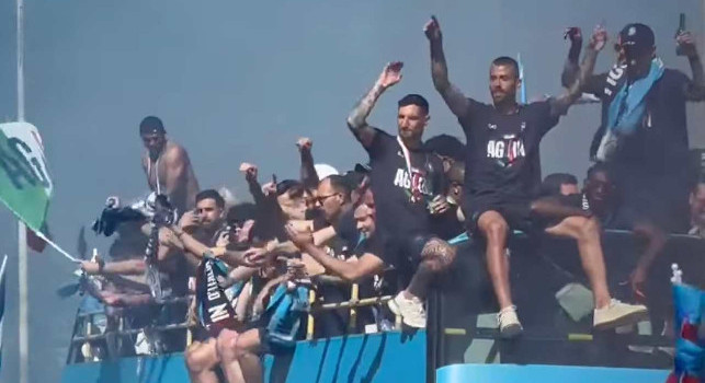 Festa scudetto Napoli, CdM - Gommoni noleggiati anche per 1.800 euro per vedere l'arrivo degli azzurri