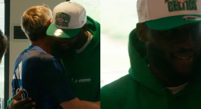 Lukaku arriva nel ritiro del Belgio, accoglienza da stadio Maradona | VIDEO
