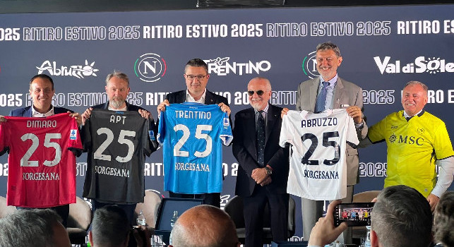 conferenza ritiro Napoli