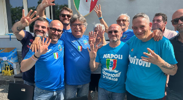 Club Napoli Pinerolo, festa grande per lo Scudetto: parte il coro, emozioni forti! | VIDEO E FOTO