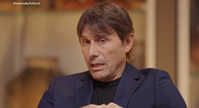 Conte: Ho rifiutato la Juve, non è vero che avevamo un accordo! ADL mi ha rassicurato sul progetto Napoli, ha ammesso gli errori! Ecco quali sono stati | VIDEO
