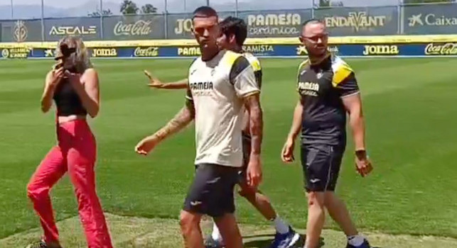 Rafa Marín al Villarreal, svolte le visite mediche: già in posa con la nuova maglia, manca solo l’annuncio | FOTO