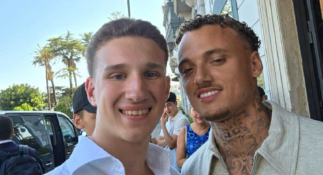 Noa Lang è arrivato a Napoli! Le prime immagini del nuovo acquisto | VIDEO CN24