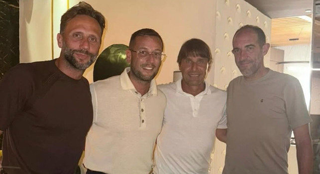 Conte e il suo staff a Pozzuoli! Ultima cena prima del ritiro di Dimaro | FOTO