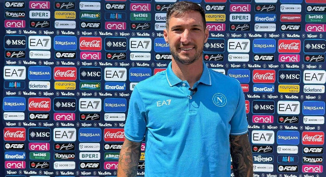 Politano: Lo Scudetto un risultato che resterà nella storia! De Bruyne è molto umile, si sta integrando al meglio. Spero di restare a lungo, come si vive a Napoli da nessun'altra parte
