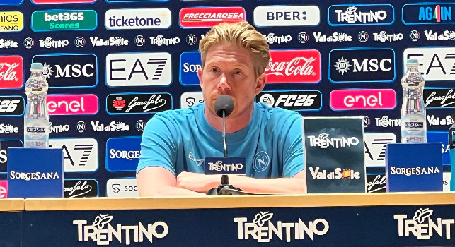De Bruyne: La 10 di Maradona in allenamento? Mi ha sorpreso, è una leggenda! È stato un onore