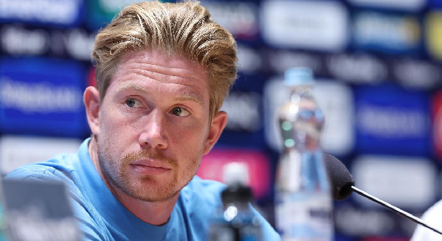 De Bruyne: Ecco perché ho scelto Napoli! Quando ho visto la 10 in allenamento non ci credevo. Ecco cosa mi hanno detto Lukaku e Mertens. Quando Manna è venuto a parlarmi... | VIDEO