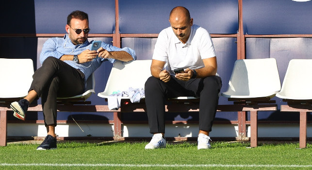 Calciomercato Napoli, Manna è a bordocampo a Dimaro oggi pomeriggio: colloquio con Buongiorno, poi al telefono! | FOTO