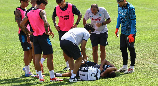 Il faccia a faccia Manna-Conte, la coppia di 'spaventi' in campo e la corsa post-Arezzo: le emozioni del mattino di Dimaro | FOTOGALLERY CN24