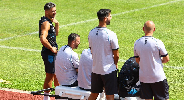 Il Napoli potrebbe cedere due attaccanti, sono al passo d'addio