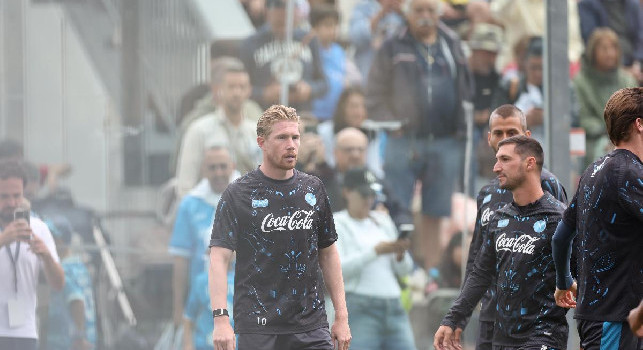 Ritiro Napoli a Castel di Sangro, giorno 1: l'infortunio di Olivera, le parate di Milinkovic-Savic e l'ovazione dagli spalti | FOTOGALLERY CN24