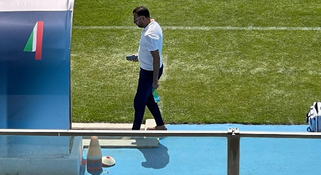 Telefono 'bollente' per Manna: lunghe telefonate per il ds del Napoli, si sblocca qualcosa? | FOTO
