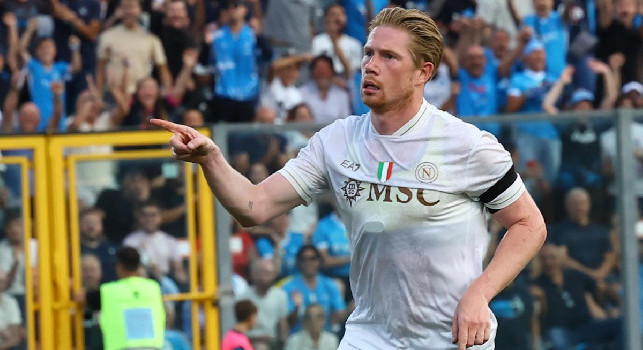 Il doppio graffio di De Bruyne, il gesto del capitano e De Laurentiis al telefono in panchina: le emozioni di Napoli-Girona 3-2 | FOTOGALLERY CN24