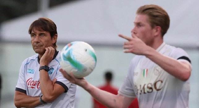 Grazie a lui viviamo un sogno. L'ex attaccante applaude la superstar del Napoli: Speriamo che...