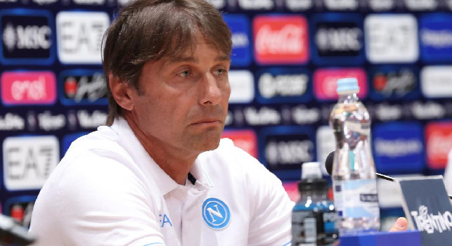 Conte in conferenza