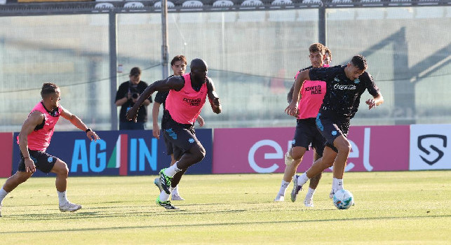 Lukaku: Lucca ha fatto tanti gol in ritiro, si sta impegnando tatticamente e fisicamente