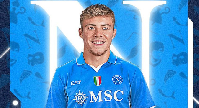 Alvino 'annuncia' Hojlund al Napoli: Il suo arrivo è un messaggio chiaro…