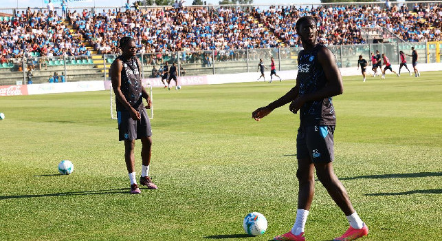 Schira: Il Napoli è in trattativa con un club straniero per vendere Coli Saco