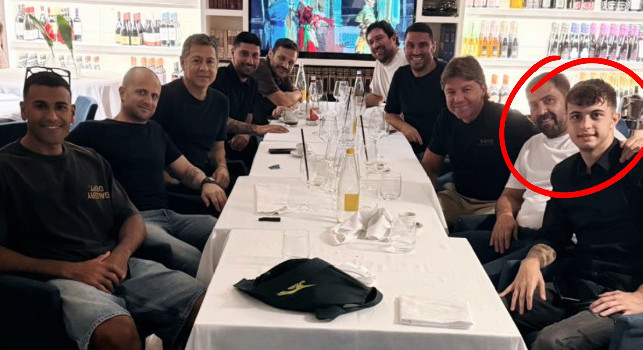 Prima serata a Napoli per Baridó: ecco dov'era a cena | FOTO