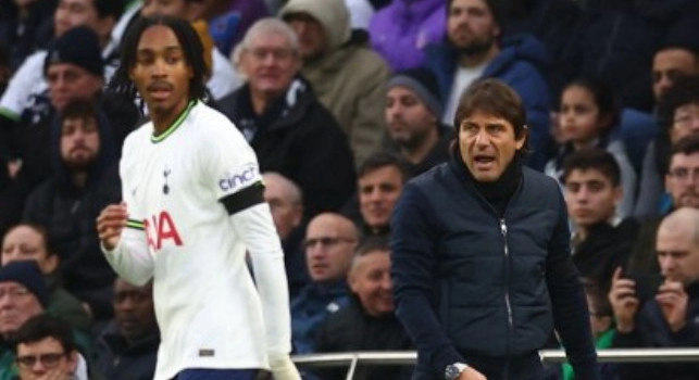 L'ex Tottenham Spence attacca Conte: Quell'uomo non era mai contento! Ha distrutto la mia fiducia
