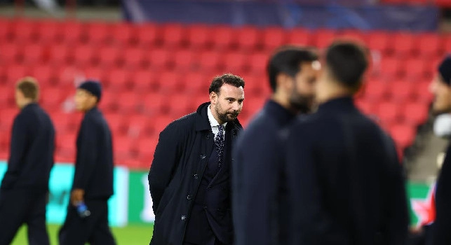 Il Napoli potrebbe rinunciare al centrocampista sul mercato! Nelle relazioni c'è già un sì per un calciatore