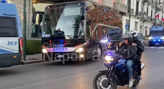 Champions League, Eintracht Francoforte parte in direzione stadio Maradona| VIDEO CN24