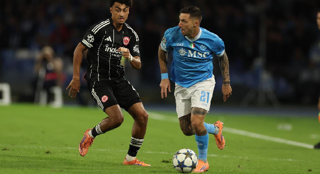 Napoli-Qarabag, Tuttosport - Politano torna titolare: chi gli far&agrave; posto tra Lang e Neres