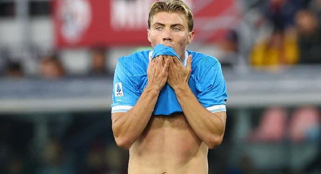 Danimarca, il ct: Hojlund? Ora sta bene, si &egrave; trovato in una situazione mai vissuta prima. Abbiamo ridotto il rischio di contagio